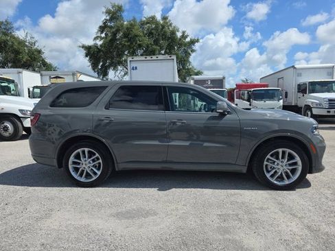 Used 2022 Dodge Durango R/T RWD image 8