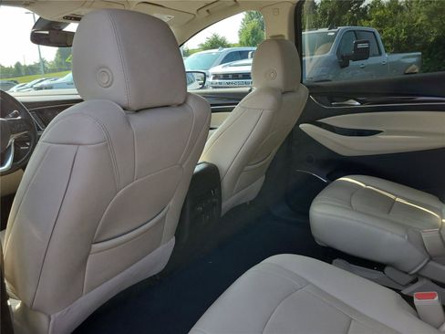 Used 2023 Buick Enclave Essence w/ Experience Buick Package FWD image 14