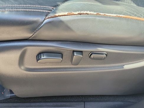 Used 2020 Nissan Armada Platinum w/ Captain's Chairs Package image 29