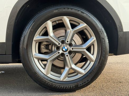 Used 2021 BMW X4 xDrive30i w/ EXECUTIVE PACKAGE w/ Premium Package AWD/4WD image 16