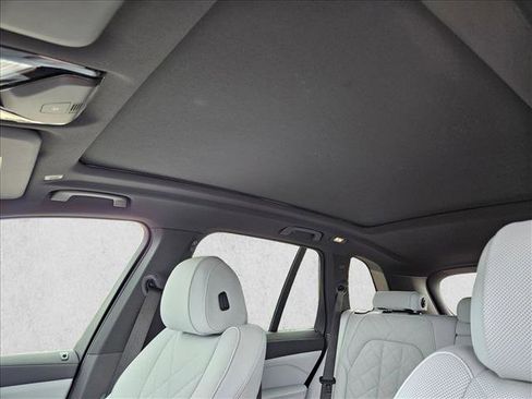 Certified 2025 BMW X5 xDrive50e w/ Parking Assistance Package image 23