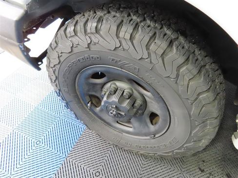 Used 2016 Chevrolet Express 3500 LT w/ LT Preferred Equipment Group image 6