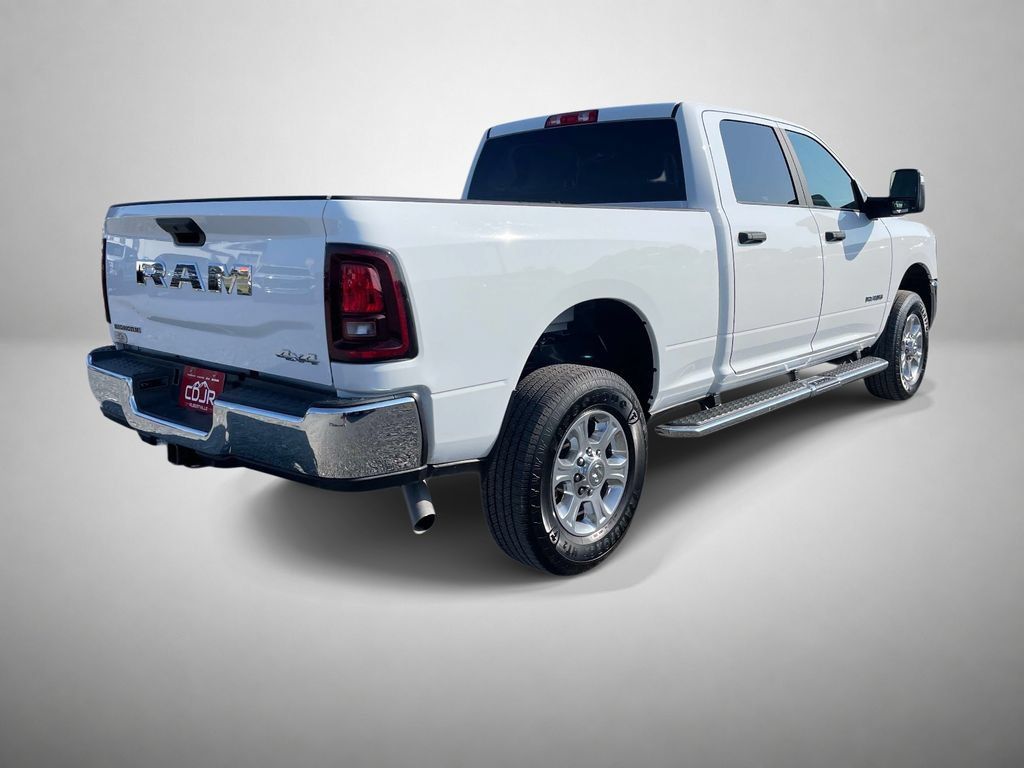 Used 2026 RAM 2500 Big Horn AWD/4WD image 3