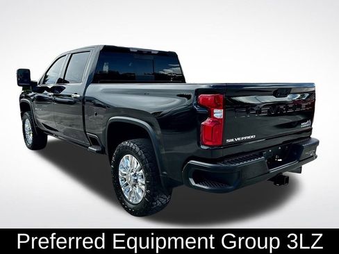 Used 2020 Chevrolet Silverado 2500 High Country w/ Z71 Off-Road Package image 4