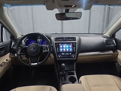 Used 2018 Subaru Outback 2.5i Limited image 14