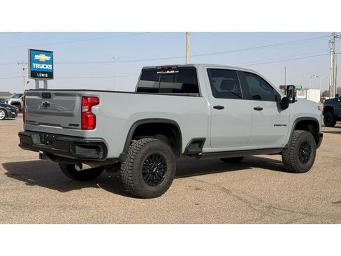 Certified 2024 Chevrolet Silverado 2500 ZR2 w/ Technology Package image 7