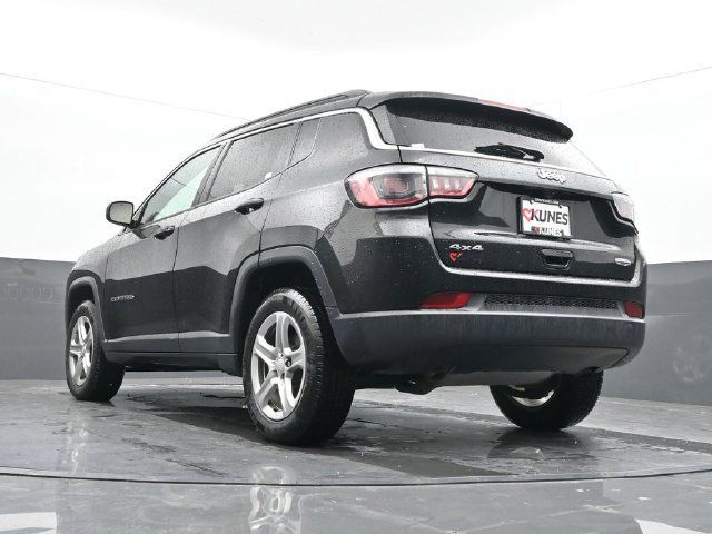 Used 2024 Jeep Compass Latitude w/ Altitude Special Edition AWD/4WD image 50