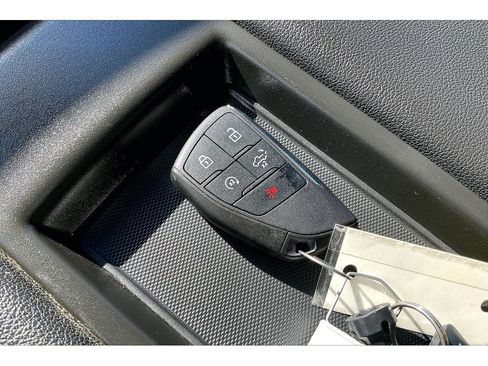 Used 2024 Chevrolet Silverado 2500 LTZ AWD/4WD image 14