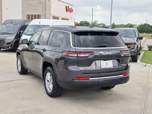 Used 2023 Jeep Grand Cherokee L Laredo RWD image 4