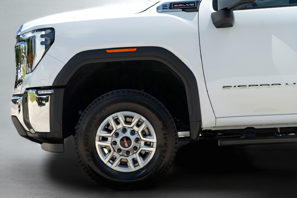 Used 2026 GMC Sierra 2500 Pro AWD/4WD image 13