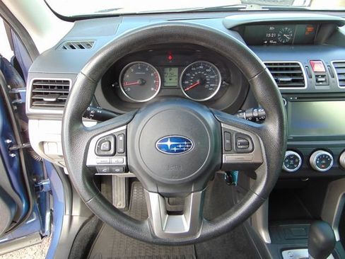 Used 2017 Subaru Forester 2.5i w/ Alloy Wheel Package AWD/4WD image 15