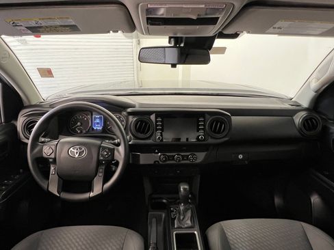 Used 2021 Toyota Tacoma SR w/ SR Convenience Package image 14