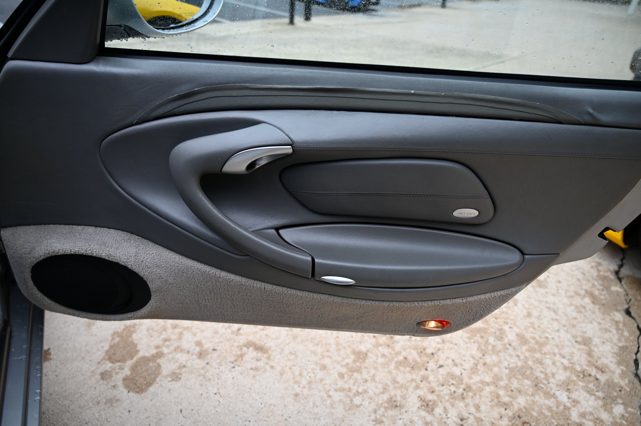 Used 2000 Porsche 911 Carrera RWD image 45