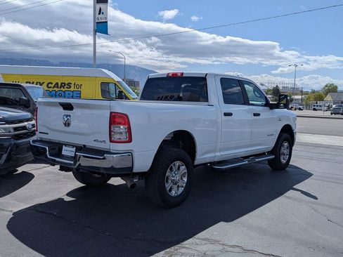 Used 2024 RAM 2500 Big Horn w/ Off Road Package AWD/4WD image 4
