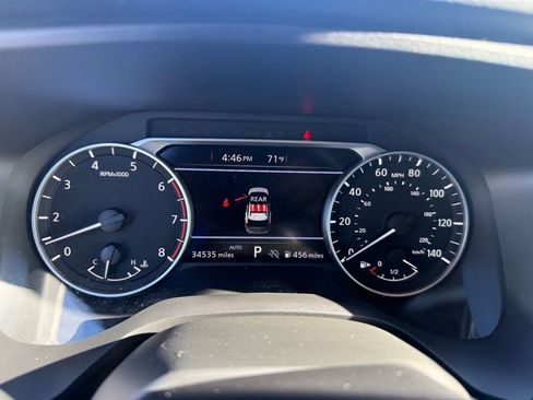 Used 2025 Nissan Rogue SV image 26