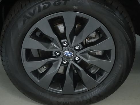 Certified 2024 Subaru Outback Onyx Edition XT AWD/4WD image 36