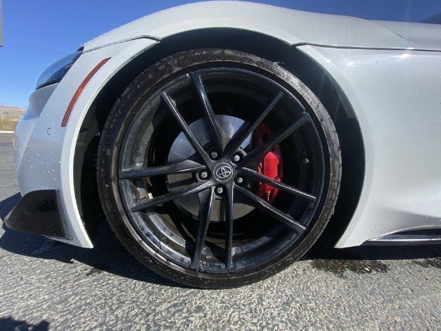 Used 2020 Toyota Supra Launch Edition w/ Driver Assist Package RWD image 10