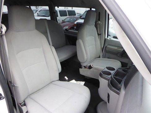 Used 2013 Ford E-350 and Econoline 350 XL image 20