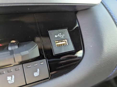 Used 2025 Toyota Tundra Platinum image 23