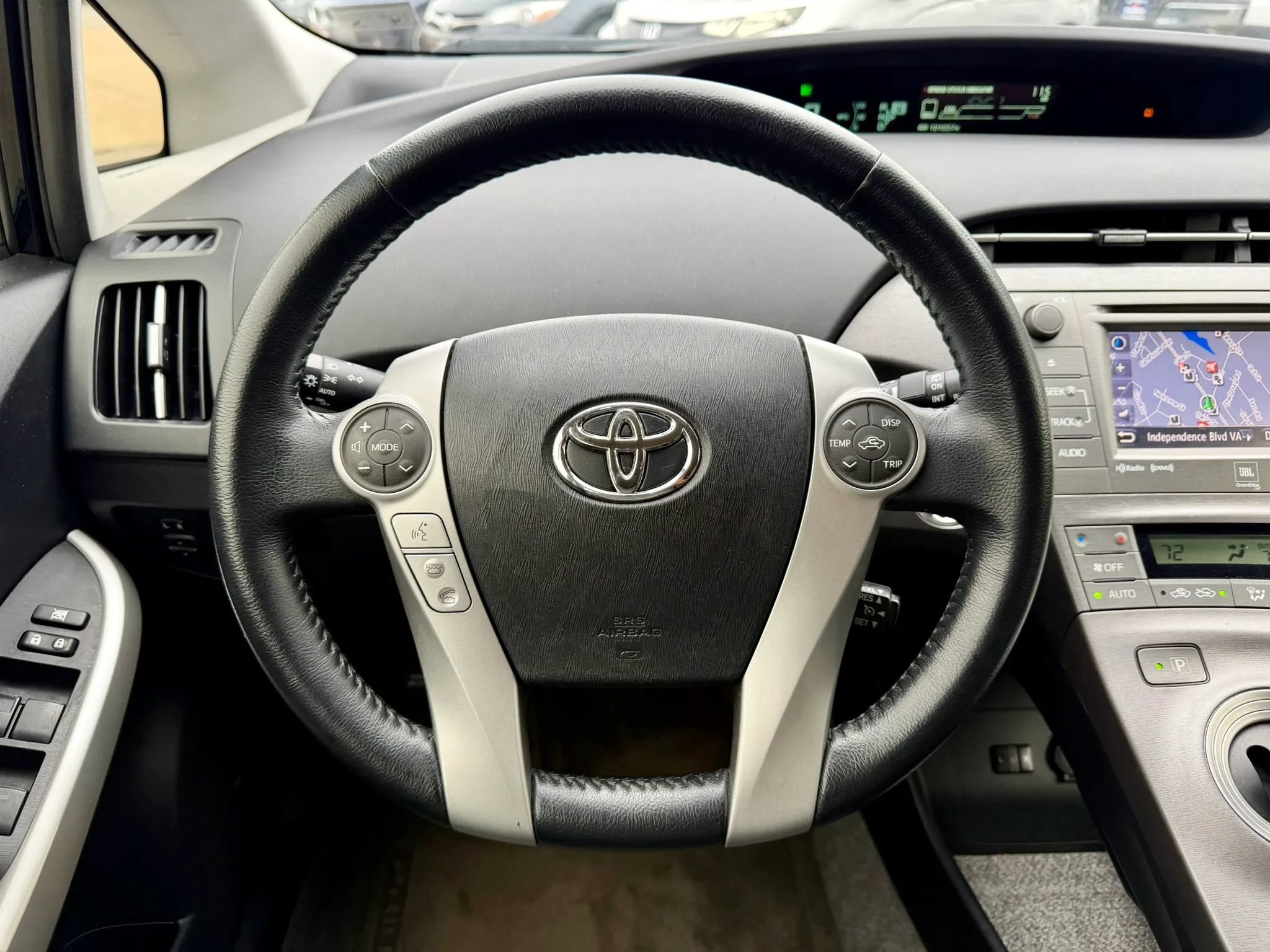 Used 2014 Toyota Prius Four FWD image 16