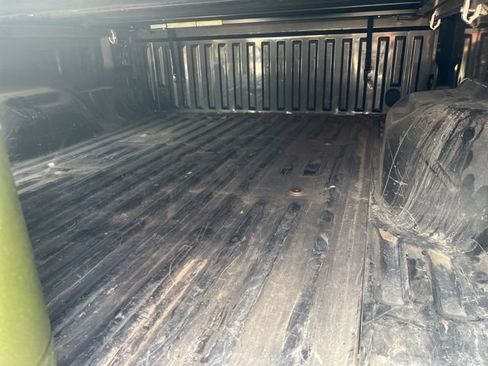 Used 2016 Ford F350 Lariat w/ Lariat Interior Package image 14