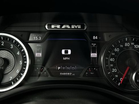 Used 2023 RAM 1500 Big Horn AWD/4WD image 17