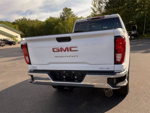 New 2025 GMC Sierra 3500 SLE w/ SLE Value Package image 8