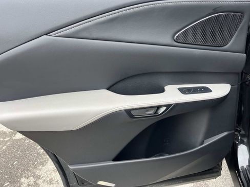 Used 2023 Lexus RX 350 Premium image 12