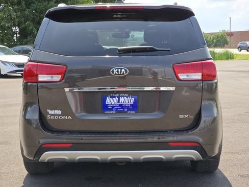Used 2018 Kia Sedona SX Limited w/ SX Limited Prestige Package FWD image 21