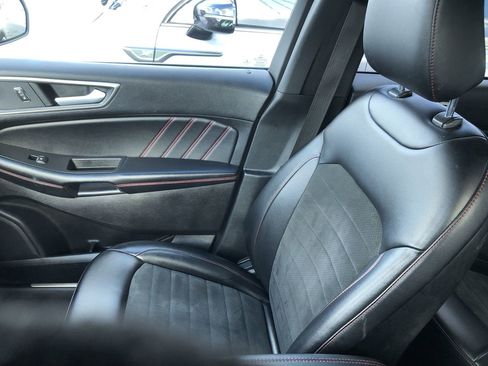 Used 2021 Ford Edge ST-Line image 23