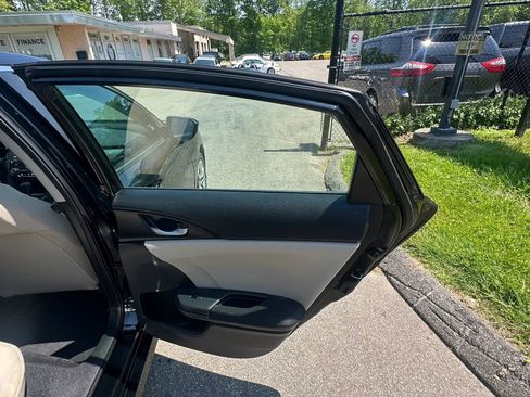 Used 2016 Honda Civic LX image 28