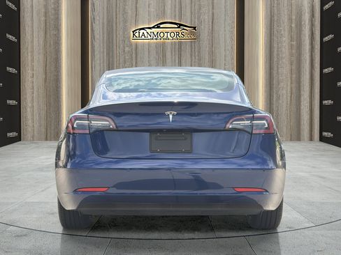 Used 2021 Tesla Model 3 Standard Range Plus RWD image 8