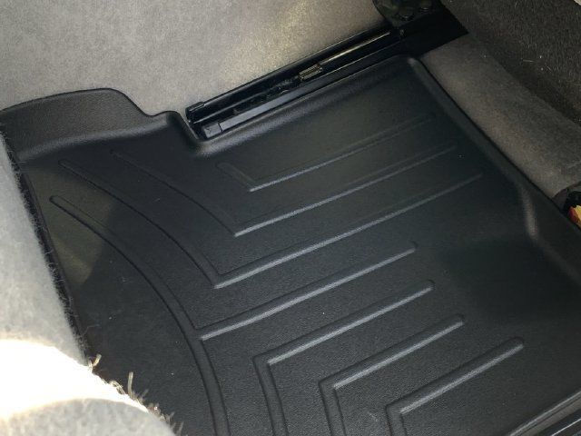 Used 2023 Chevrolet Camaro LT RWD image 37