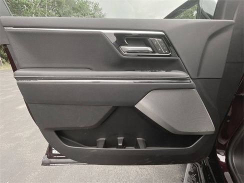 New 2025 GMC Sierra EV Denali image 22