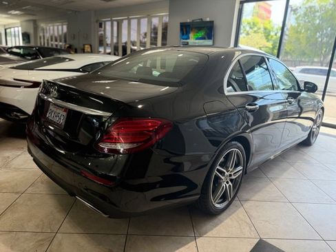 Used 2019 Mercedes-Benz E 300 Sedan image 8