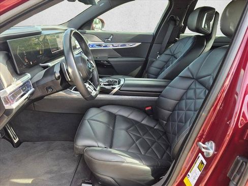 Used 2023 BMW 740i RWD image 16