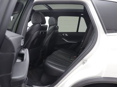 Used 2026 BMW X5 xDrive40i AWD/4WD image 13
