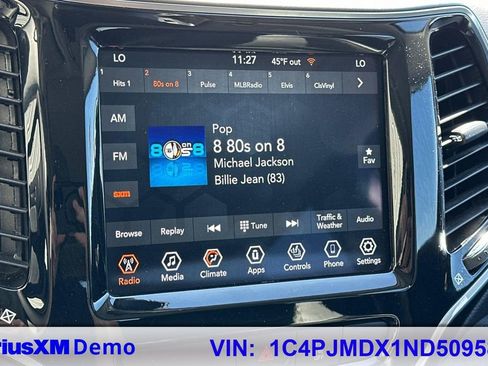 Used 2022 Jeep Cherokee Limited w/ Mopar Interior Package AWD/4WD image 29
