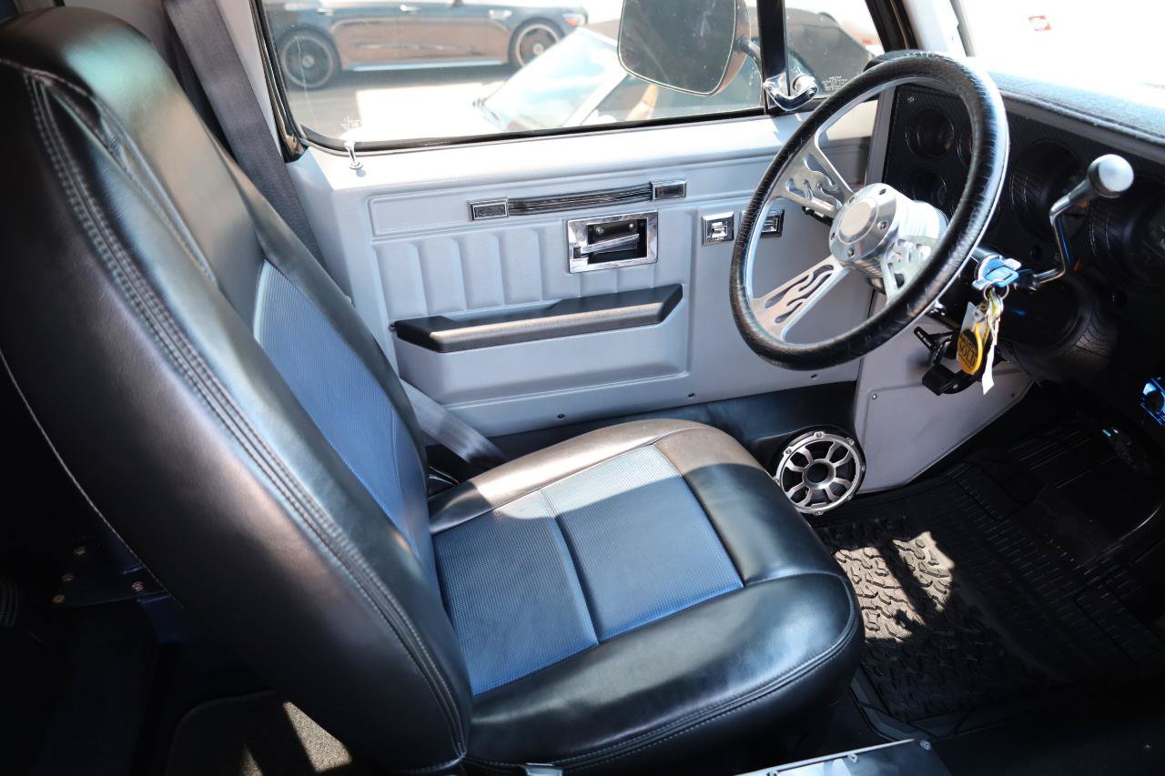 Used 1988 GMC Jimmy 4WD image 47