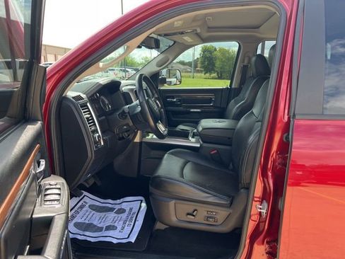 Used 2014 RAM 1500 Laramie w/ Convenience Group AWD/4WD image 9