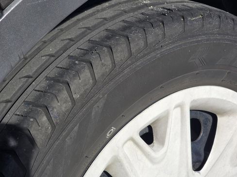 Used 2015 Ford Escape S image 32