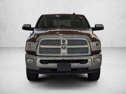 Used 2018 RAM 2500 Laramie w/ Convenience Group AWD/4WD image 2