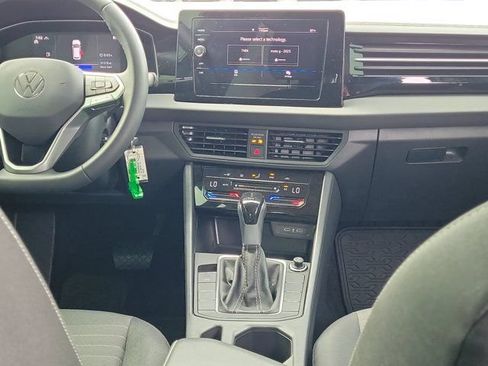 Certified 2025 Volkswagen Jetta S FWD image 5