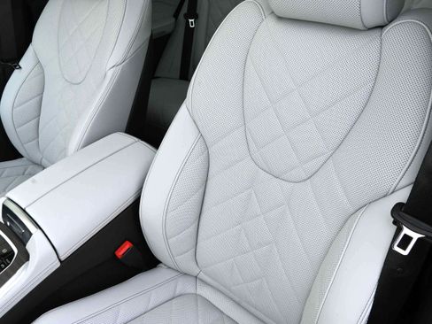 New 2026 BMW X5 xDrive40i image 9