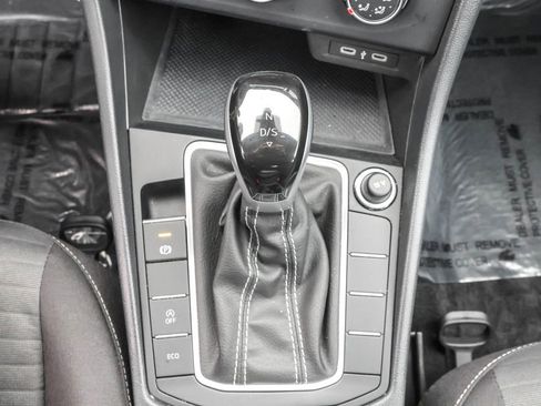 Used 2024 Volkswagen Jetta S image 23