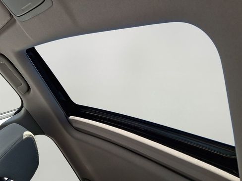 Used 2021 Honda CR-V EX image 15