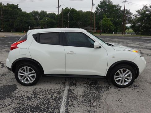 Used 2014 Nissan Juke SL FWD image 8
