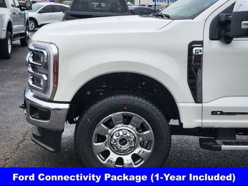 New 2026 Ford F250 Lariat w/ Chrome Package AWD/4WD image 9