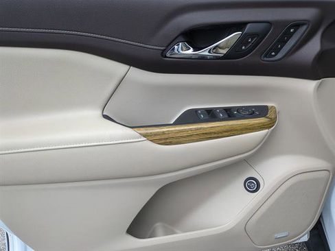 Used 2019 GMC Acadia Denali image 49