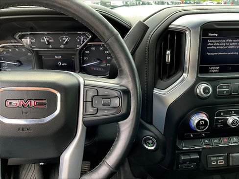 Used 2020 GMC Sierra 1500 SLE w/ SLE Value Package AWD/4WD image 13